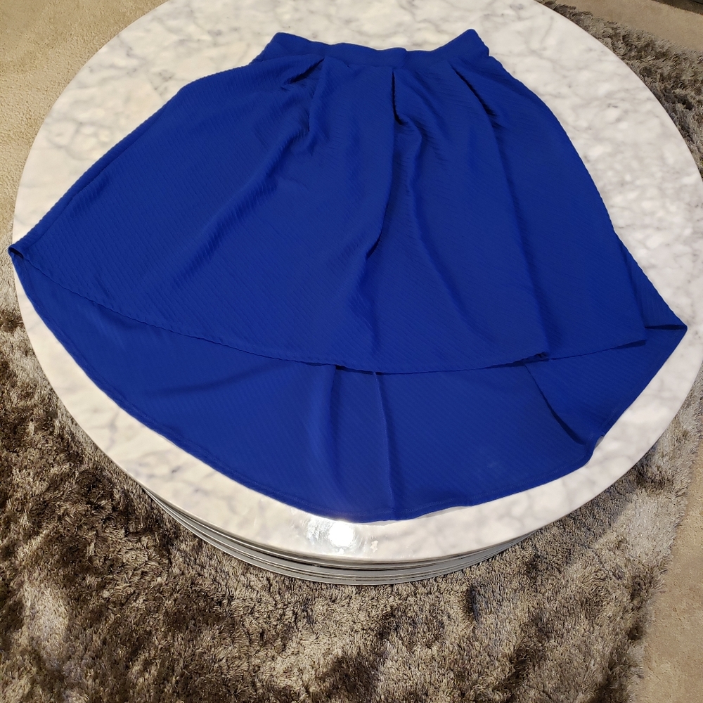 Royal blue high low mid length skirt sz.3x ladies